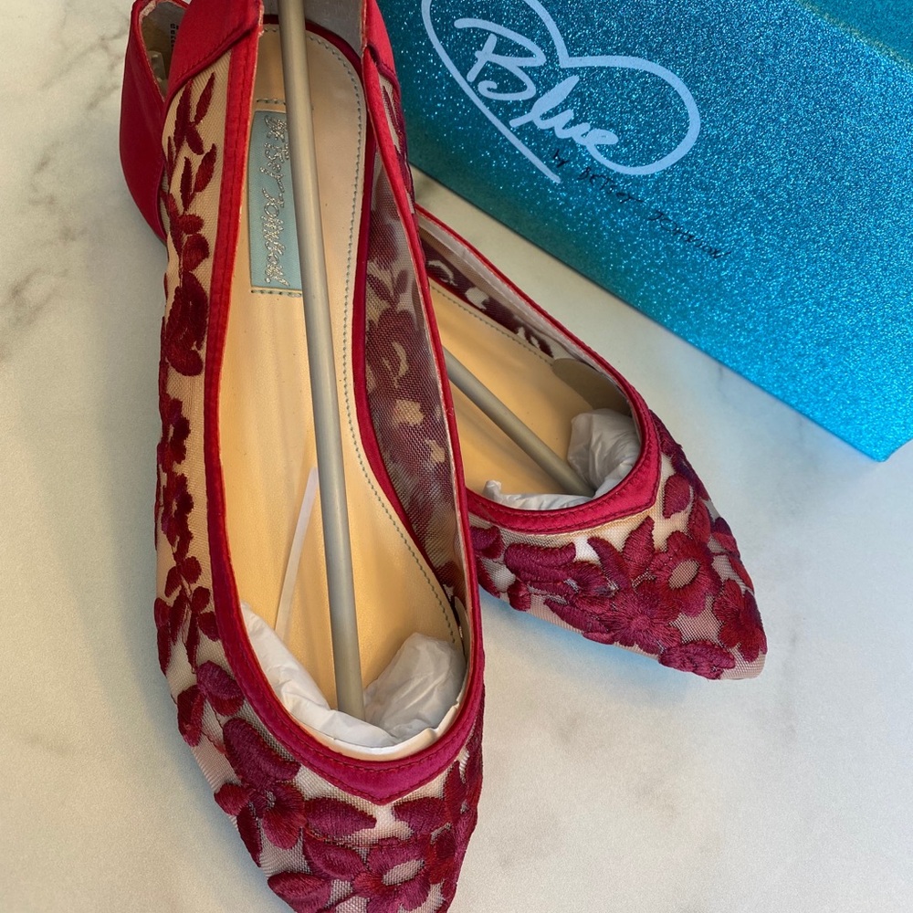Blue By Betsy Johnson Flats (8.5)